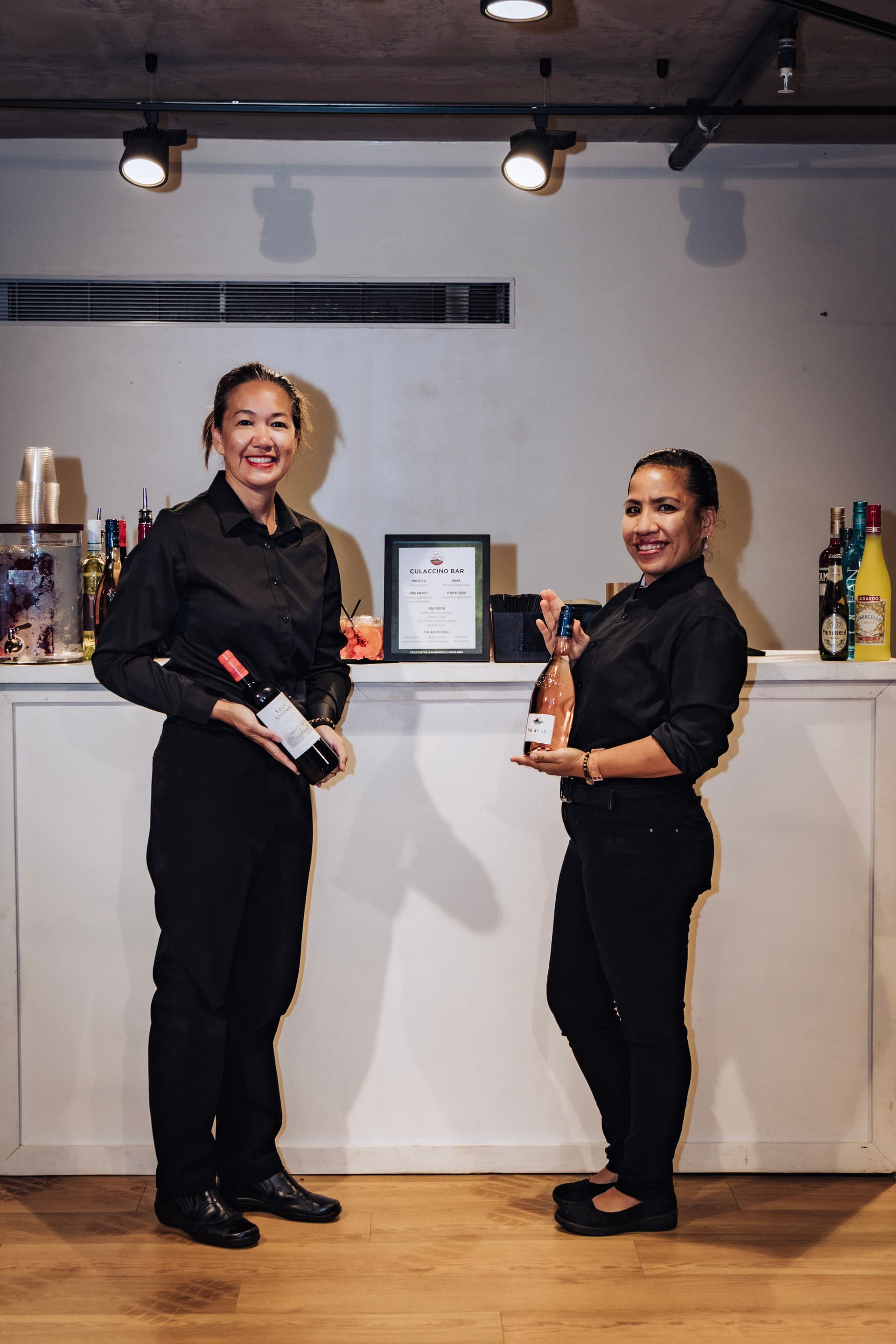 Hospitality & Bar
