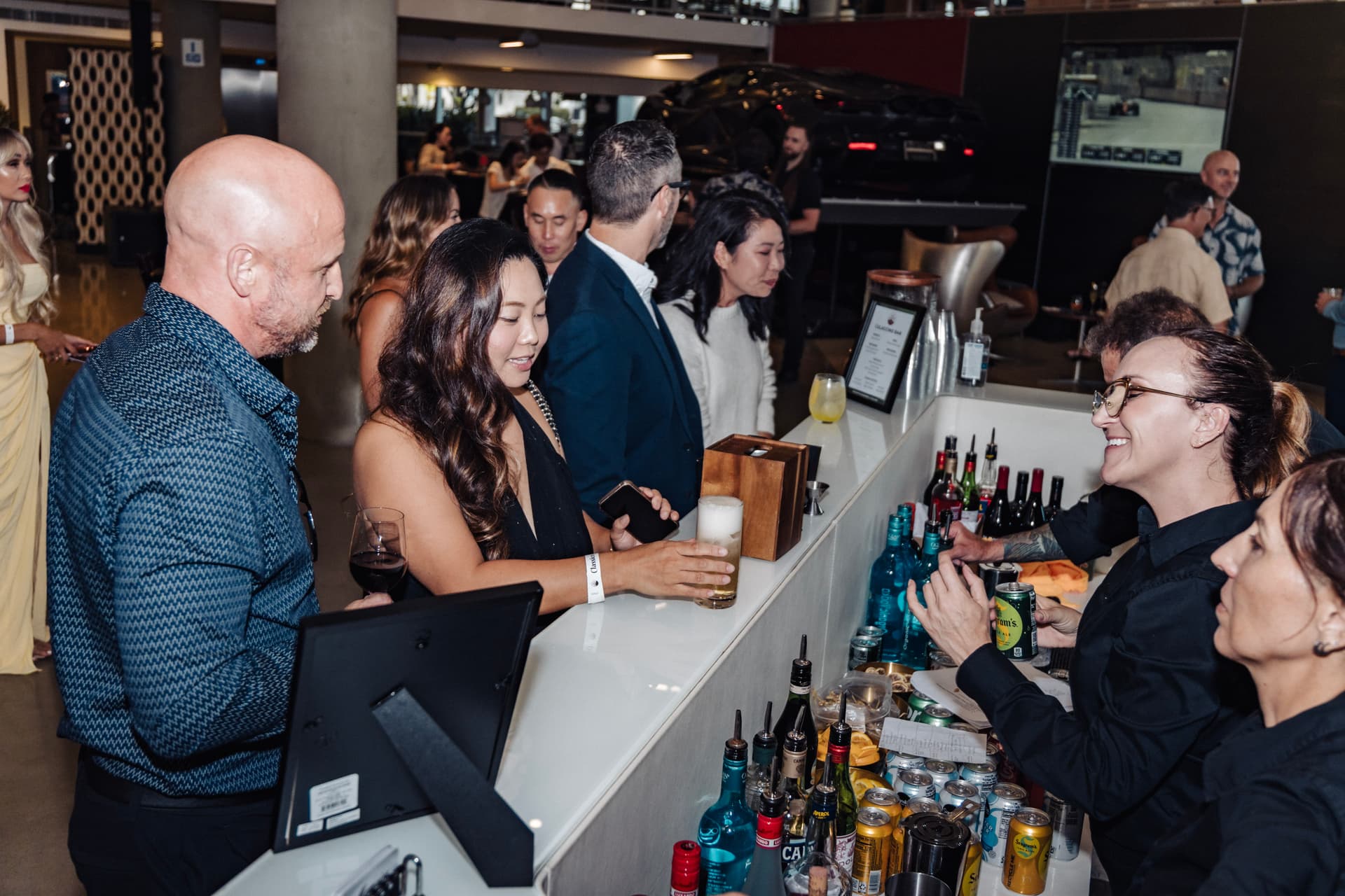 Hospitality & Bar