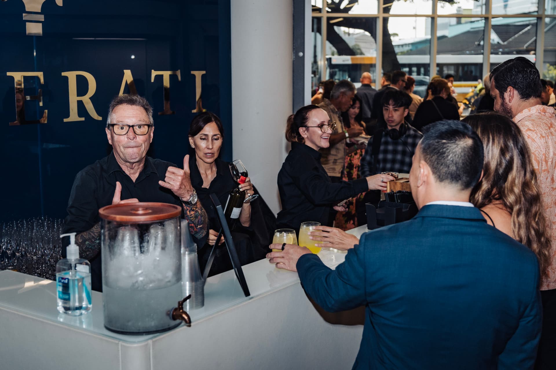 Hospitality & Bar